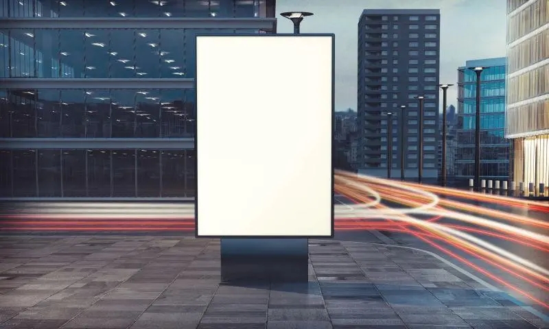 广告牌什么颜色搭配最显眼？