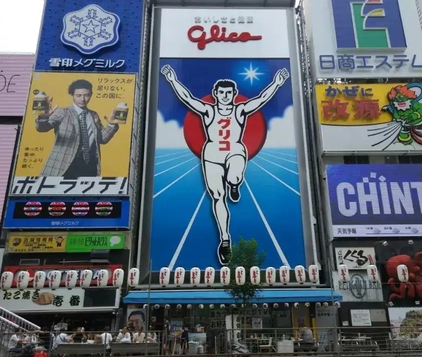 成都广告荔枝视频在线观看无码分析户外广告存在的重要性